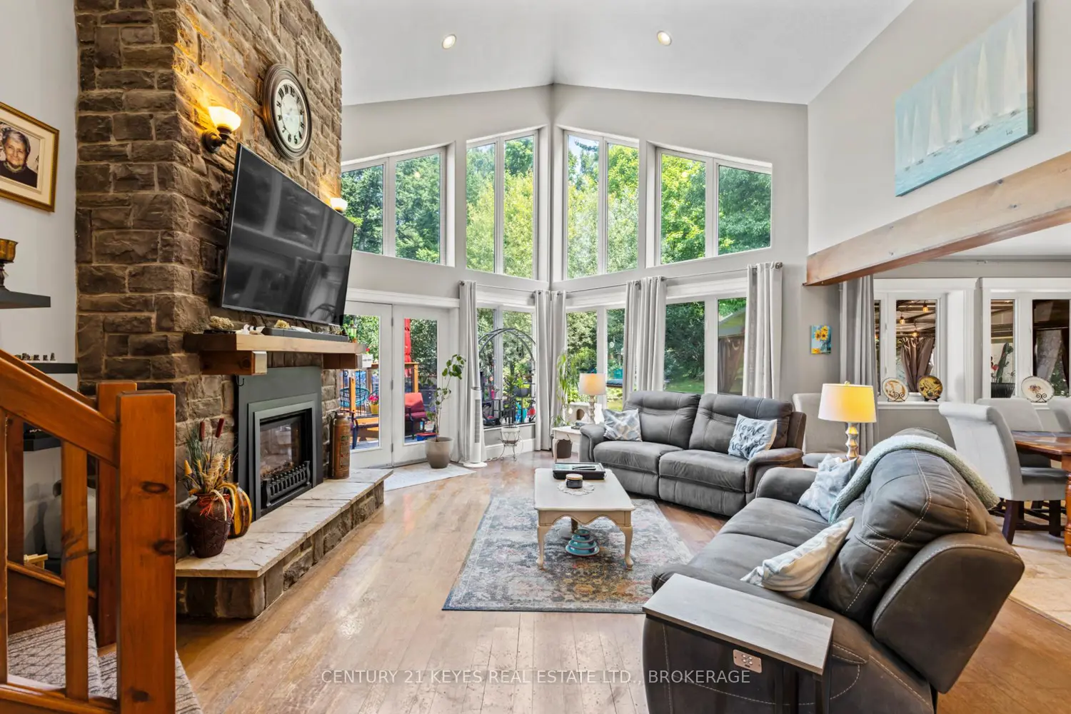 Additional image 14 of 211 Fitzsimmons Road