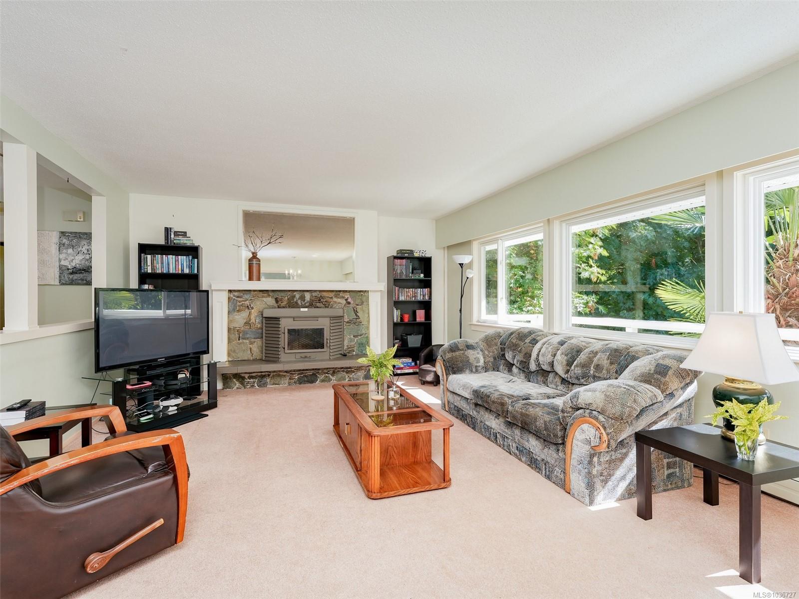 Additional image 2 of 1021 Tatlow Road, North Saanich, BC, V8L 5P3