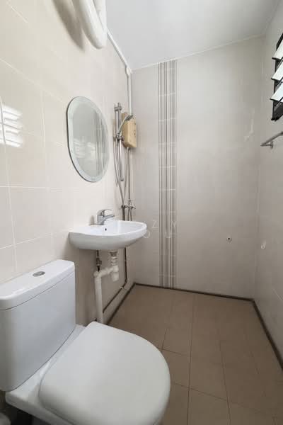234 Serangoon Avenue 3 photo 4
