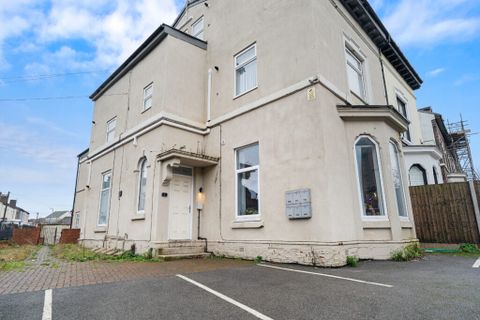 Flat 2, 2 York Villas, Liverpool, Merseyside L4