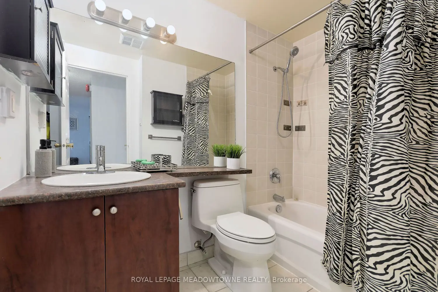 Additional image 15 of 6720 Glen Erin Drive 1013