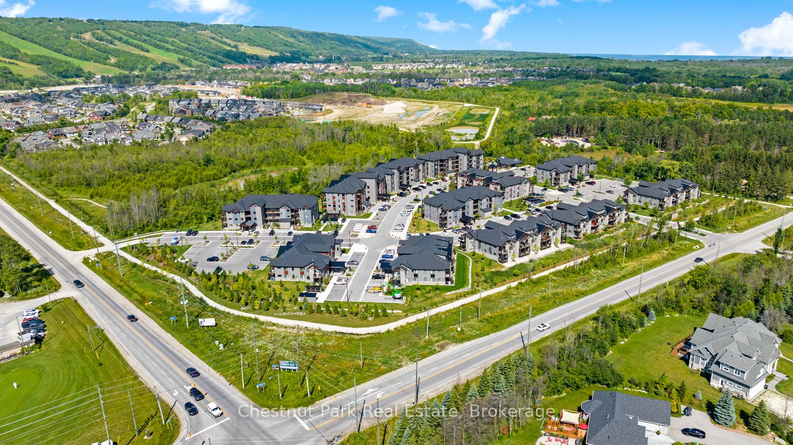 Additional image 2 of 205-13 Beausoleil Lane, Blue Mountains, ON, L9Y 2X5