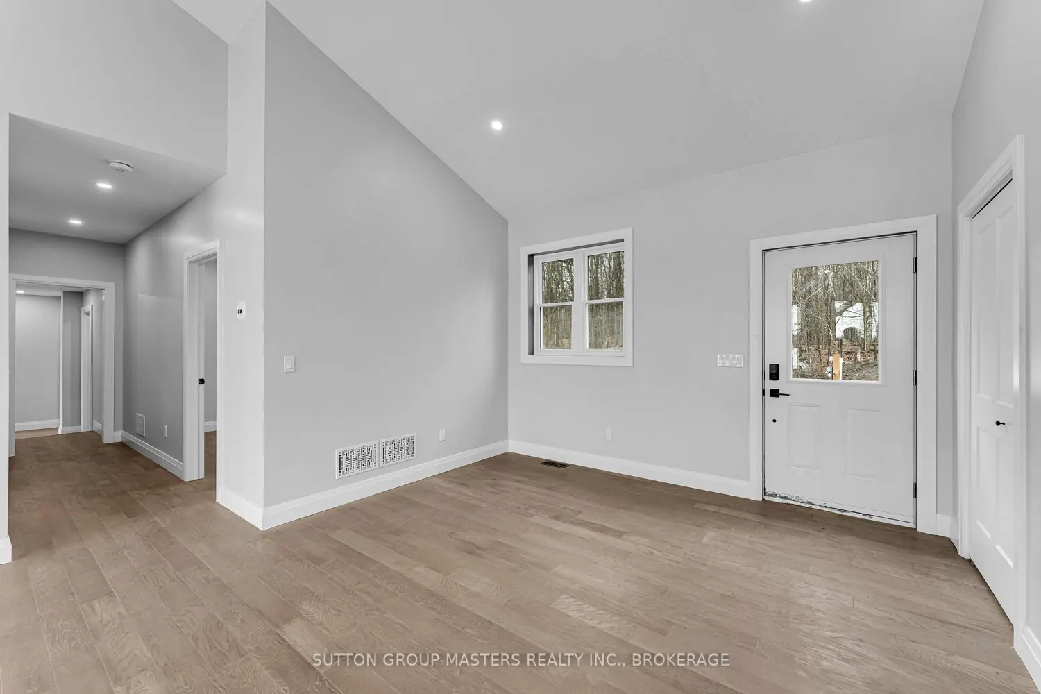 99 Blue Heron Lane photo 2