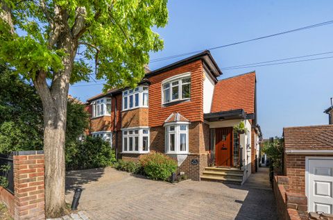 Coniston Road, Bexleyheath, Kent DA7