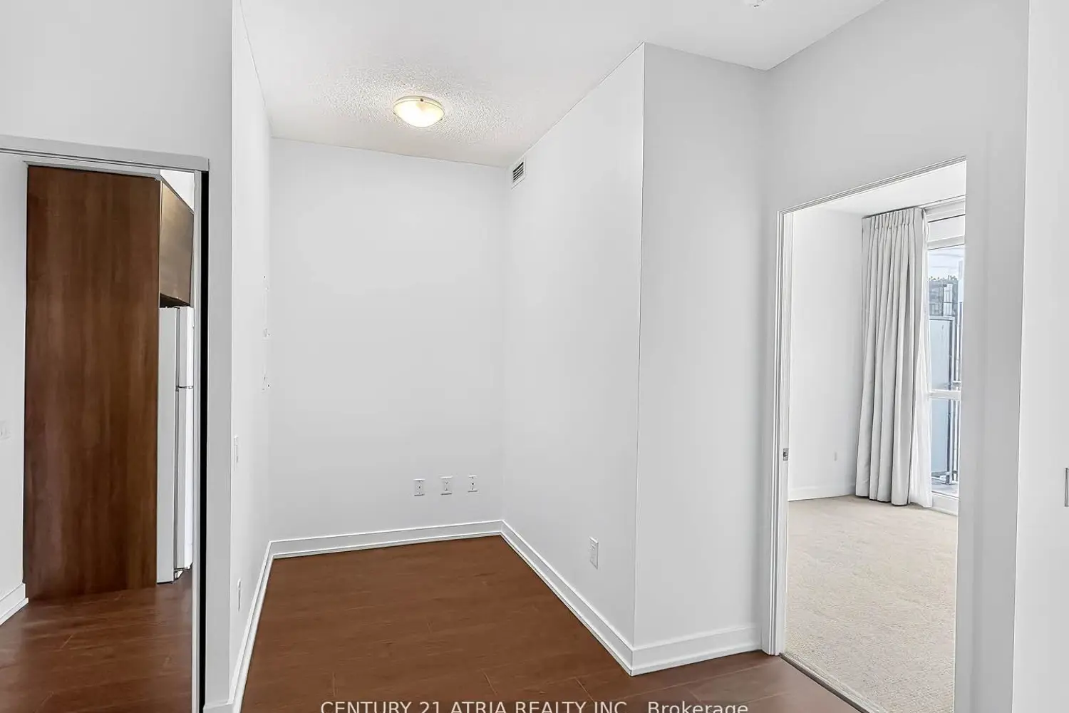 Additional image 11 of 121 Mcmahon Drive 2703
