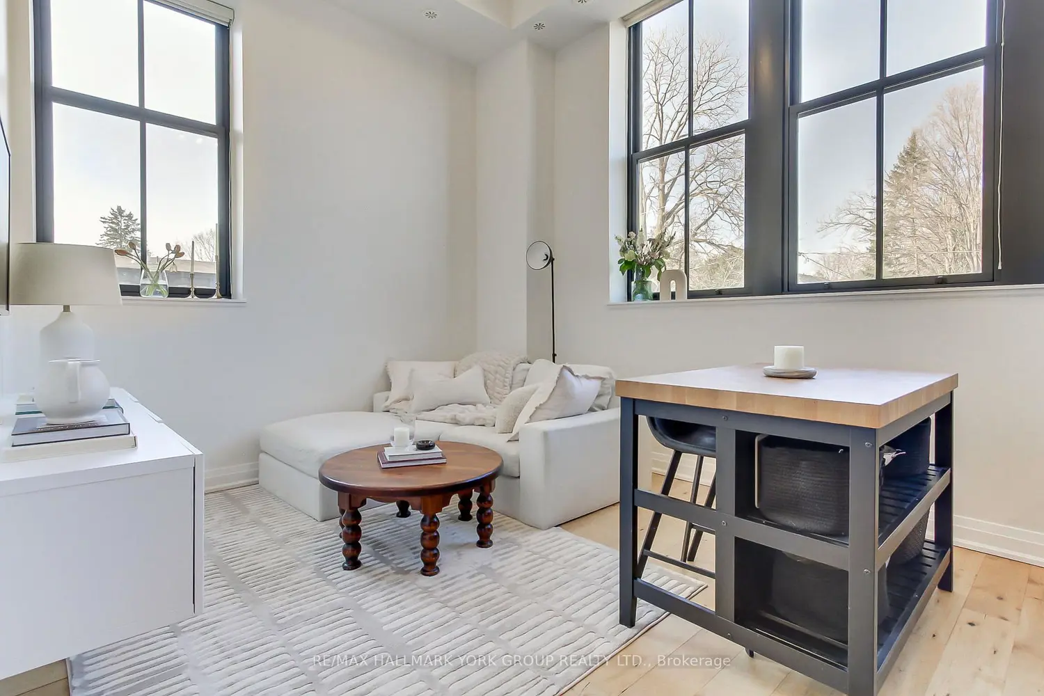 Additional image 11 of 400 Park Avenue 203