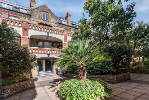 Allitsen Road, London NW8