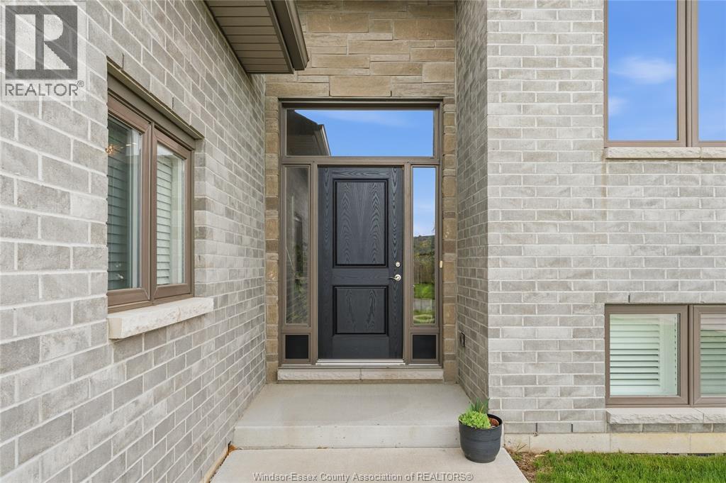 Additional image 4 of 98 Peter Avenue, Leamington, ON, N8H0E7