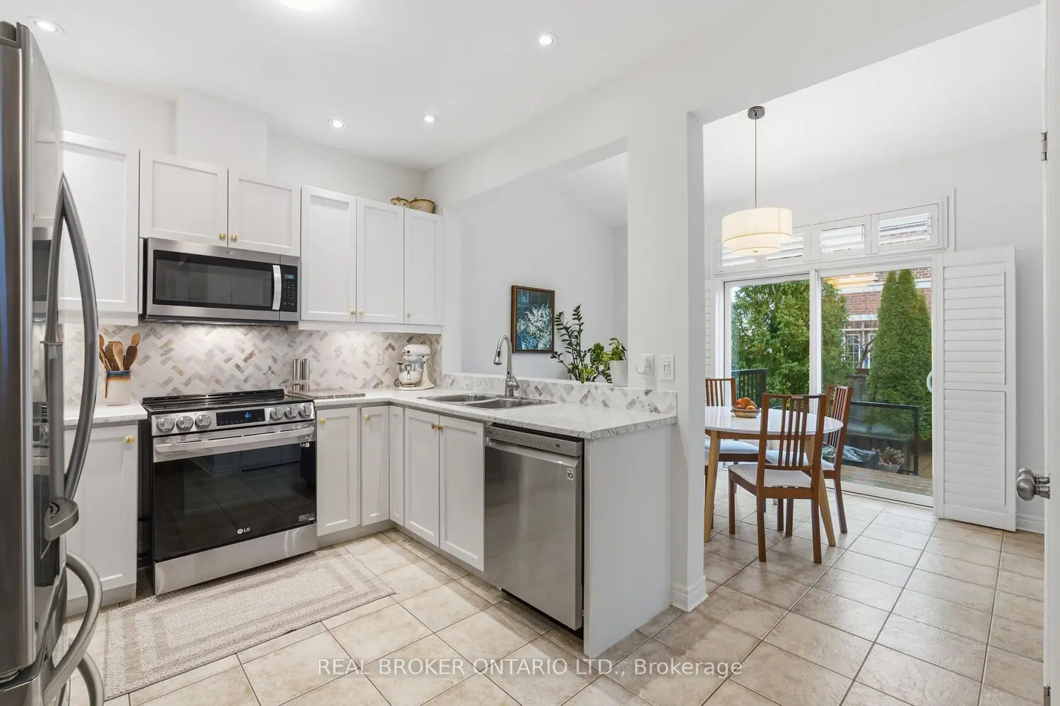 Additional image 16 of 4648 Kearse Street