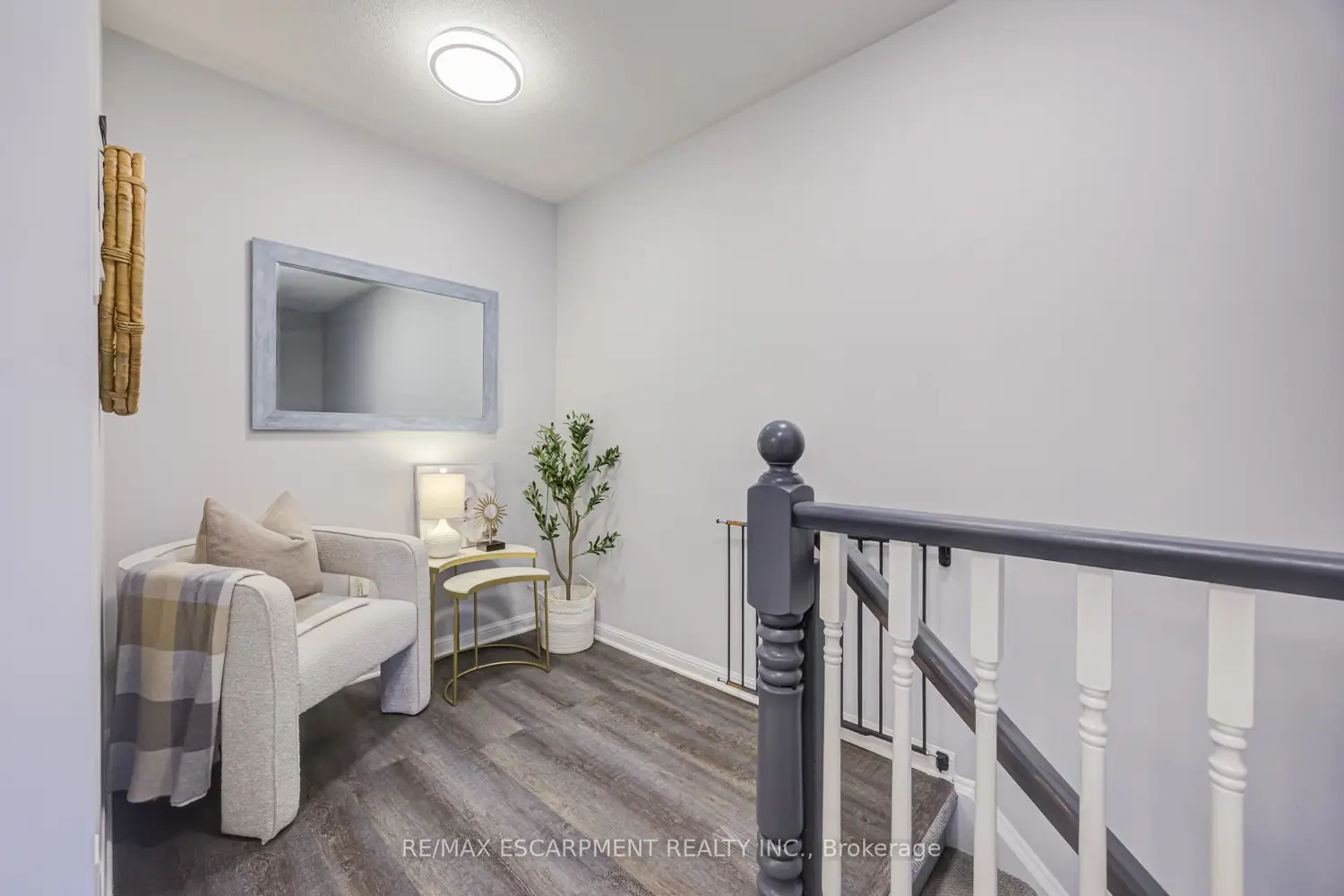 Additional image 10 of 766 Challinor Terrace