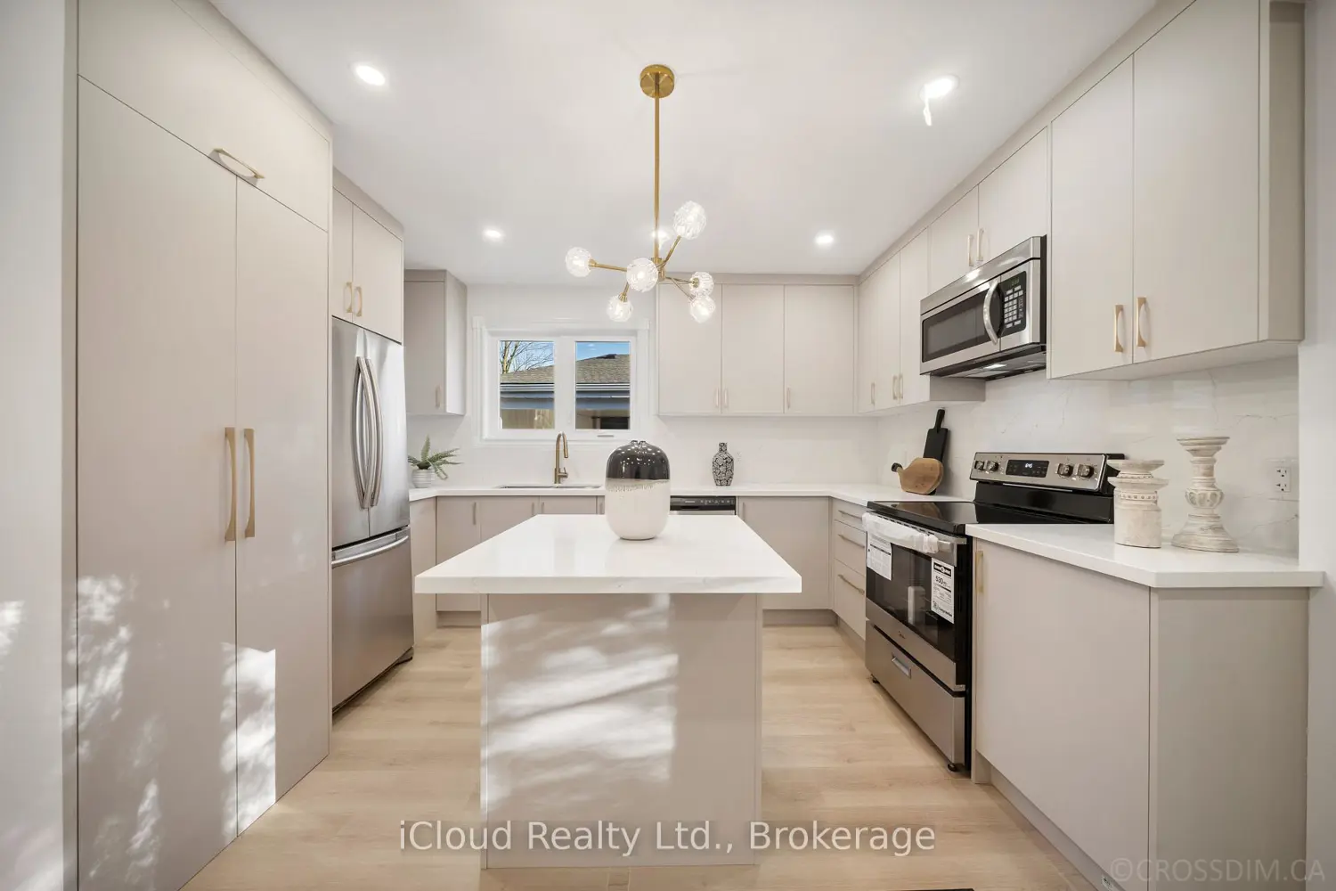 Additional image 6 of 107 Bayview Parkway