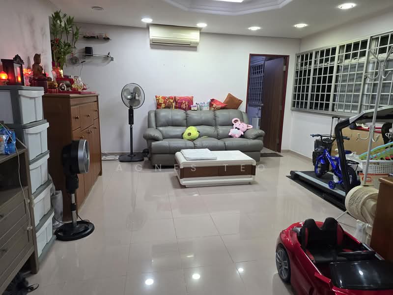 Additional image 12 of 854 Jurong West Street 81