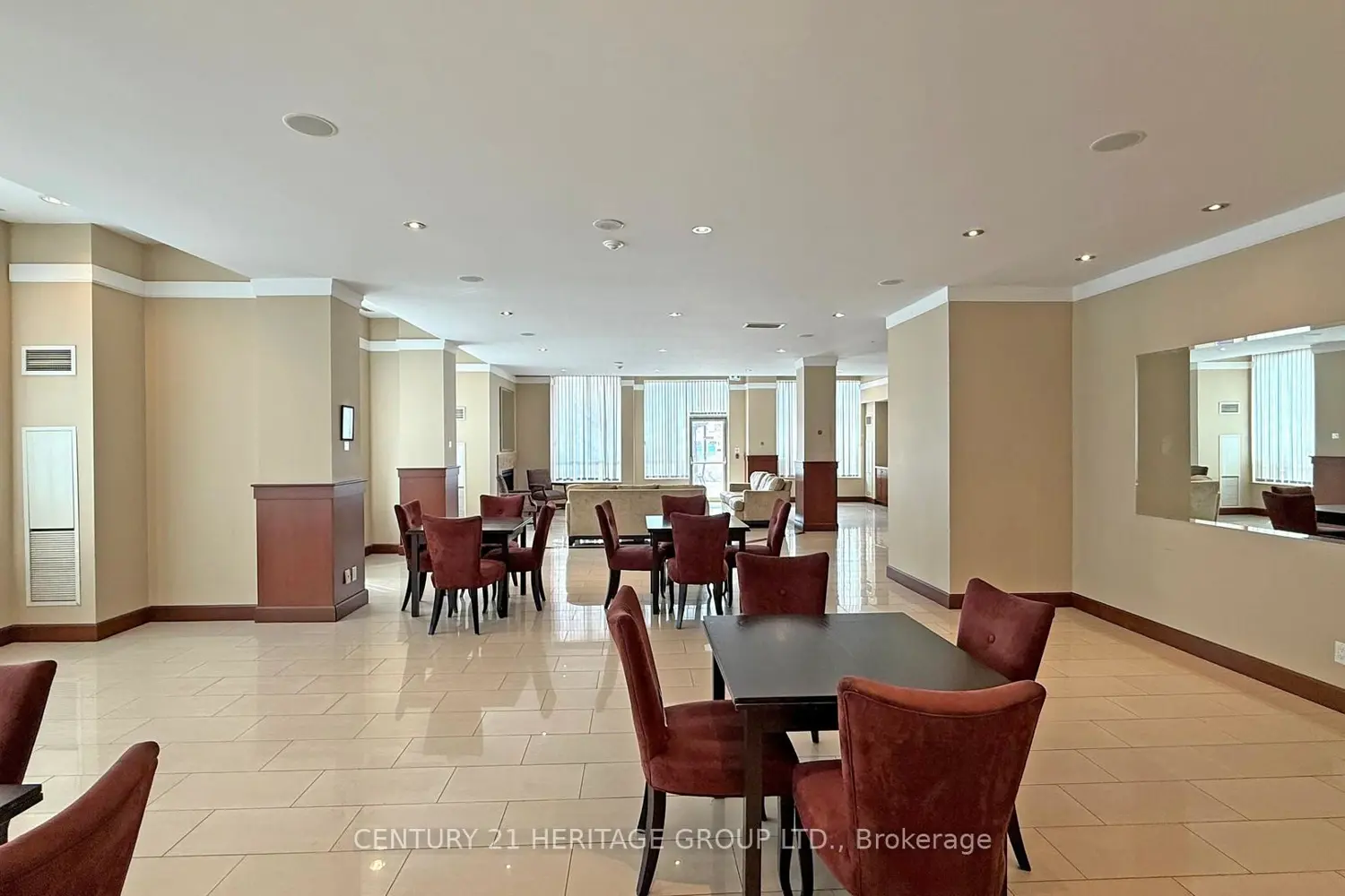 Additional image 19 of 1359 Rathburn Road 405