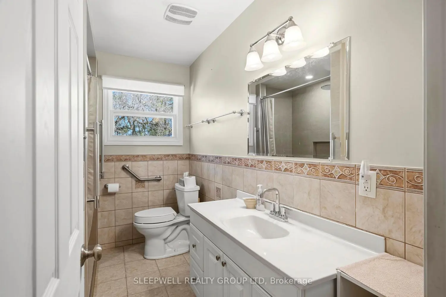 Additional image 11 of 25 Basswood Avenue