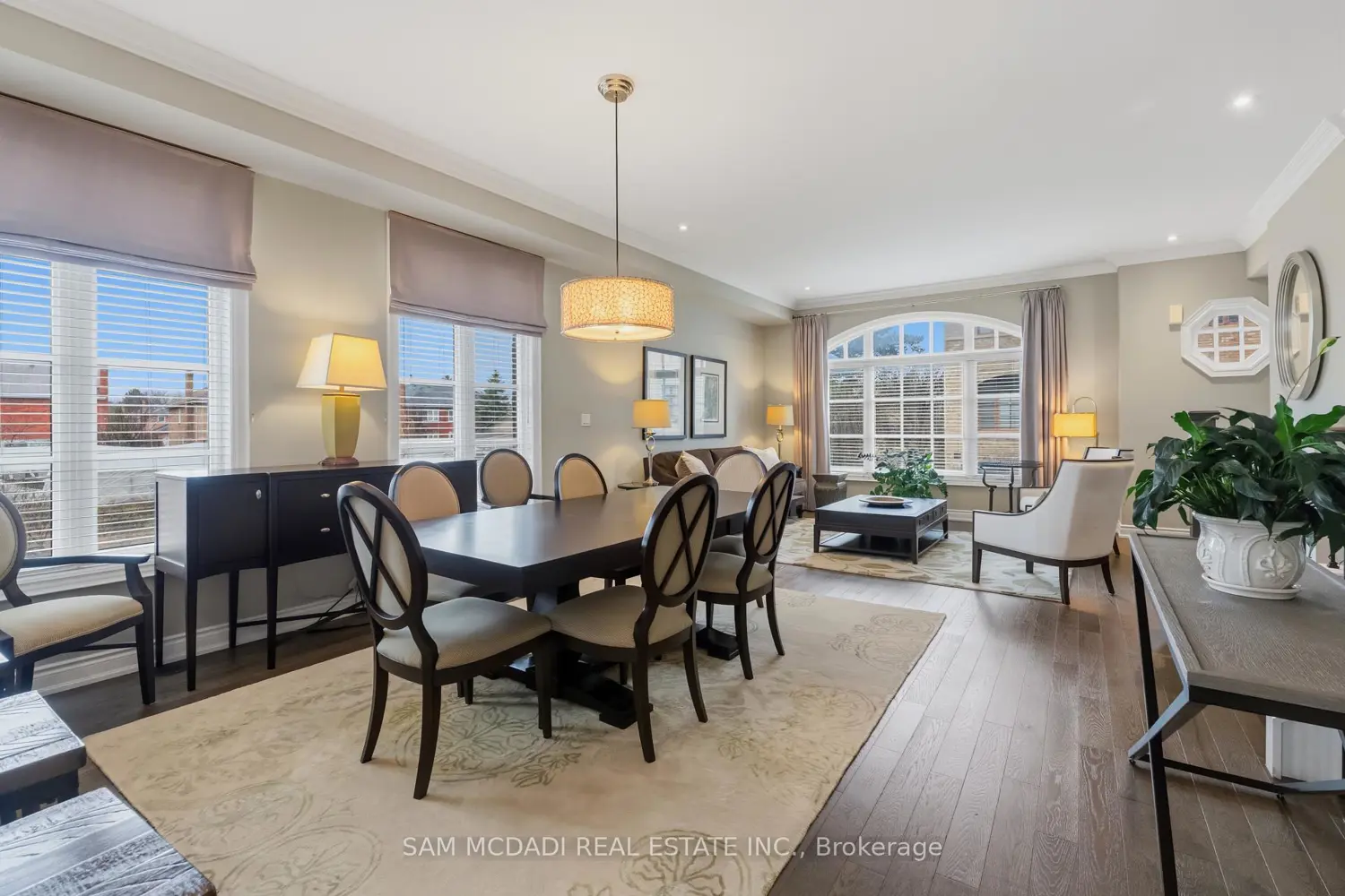 Additional image 6 of 2029 Queensborough Gate