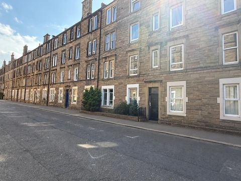 1F3, 16 Dalgety Avenue, Edinburgh EH7