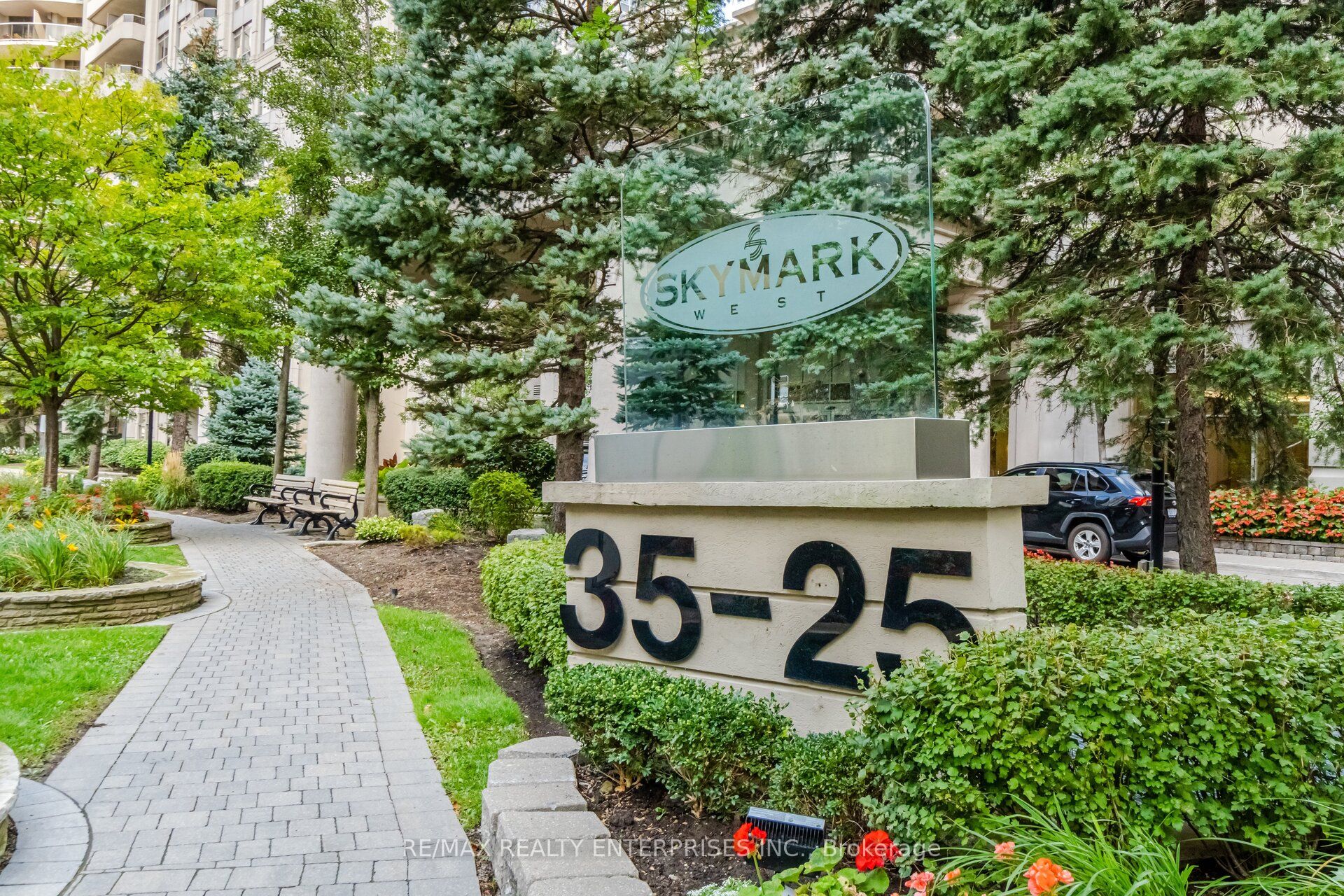 Additional image 3 of 3301-35 Kingsbridge Garden Circle, Mississauga, ON, L5R 3Z5