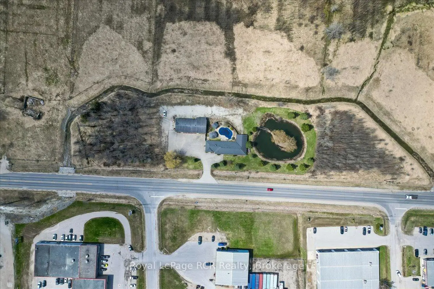 Additional image 11 of 717906 6 Highway