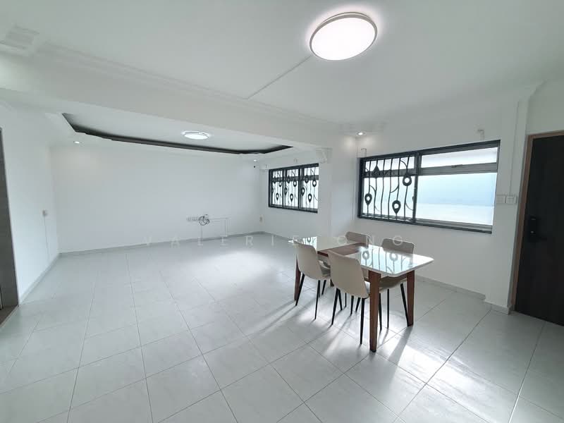 851 Jurong West Street 81