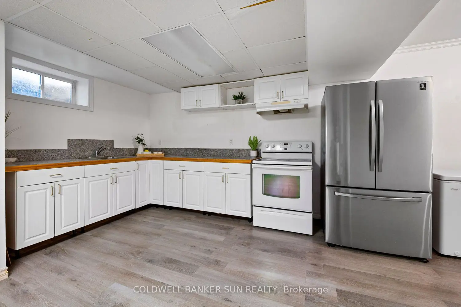 Additional image 18 of 34 Previn Court