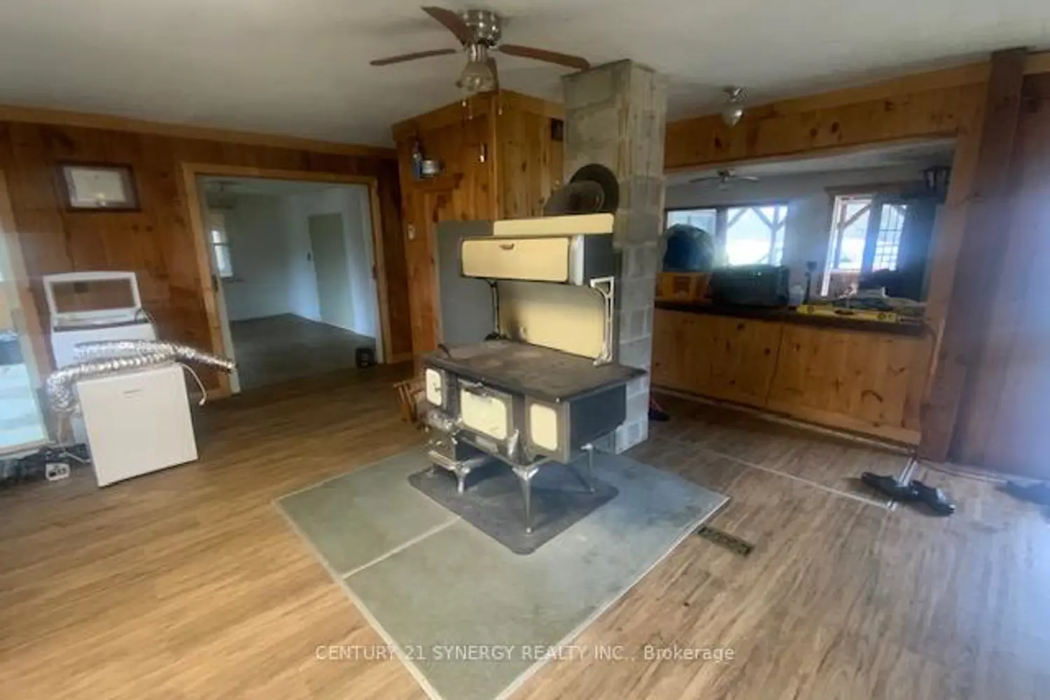 1018 Folger Road photo 2