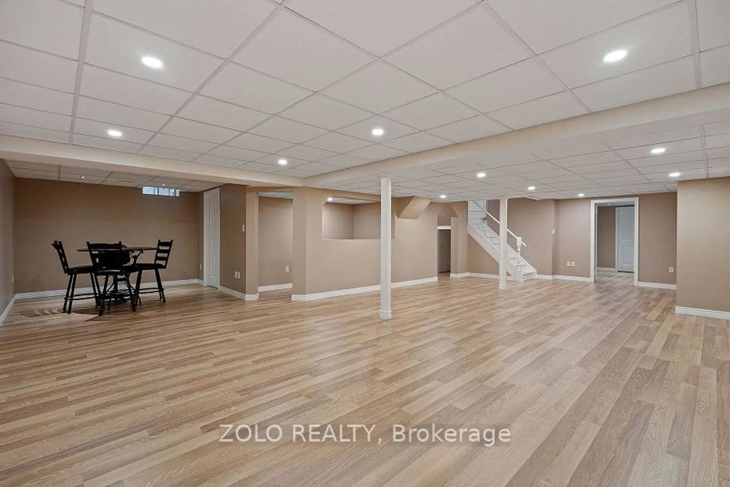 Additional image 13 of 42 Vinifera Drive