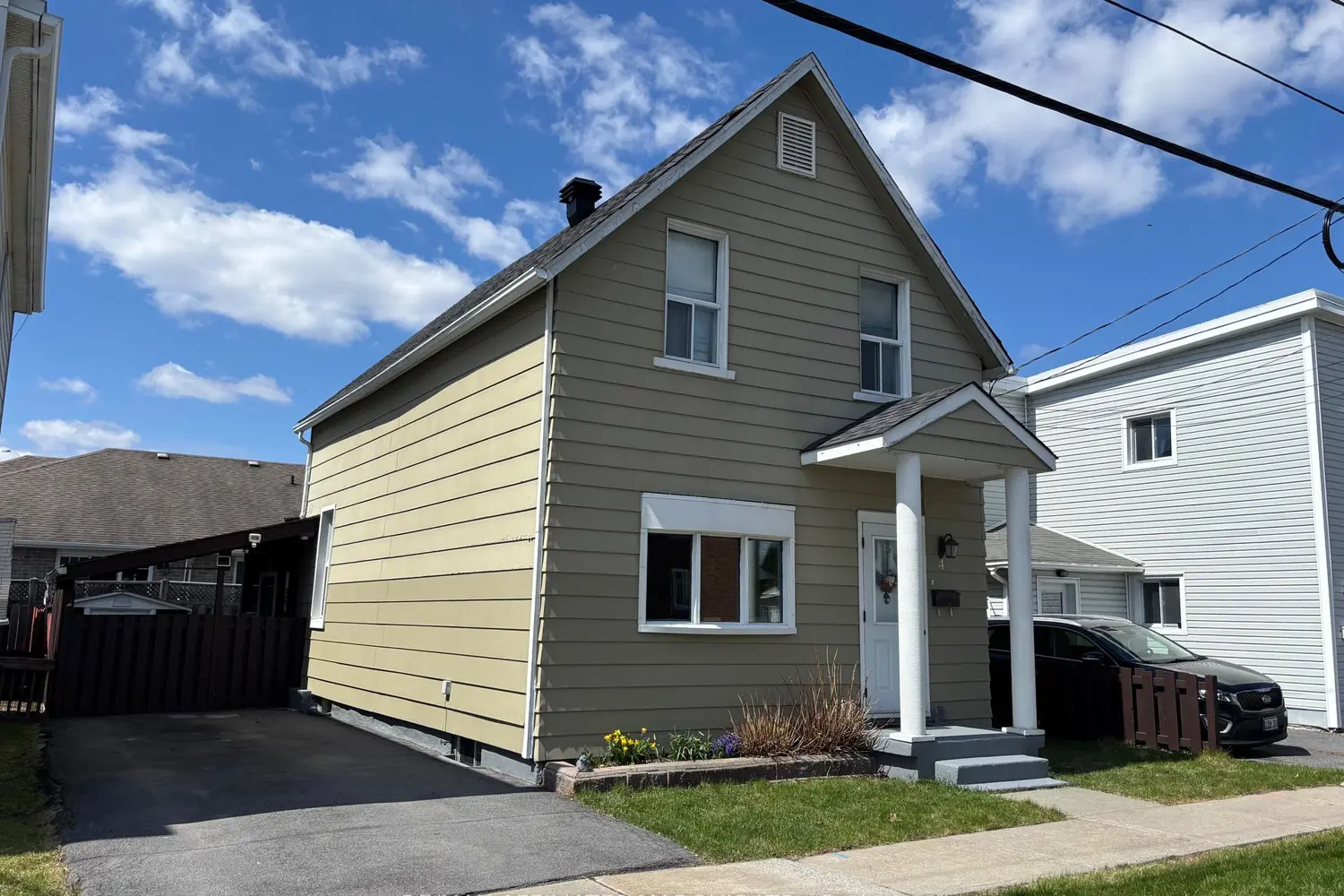 4 Seymour Avenue