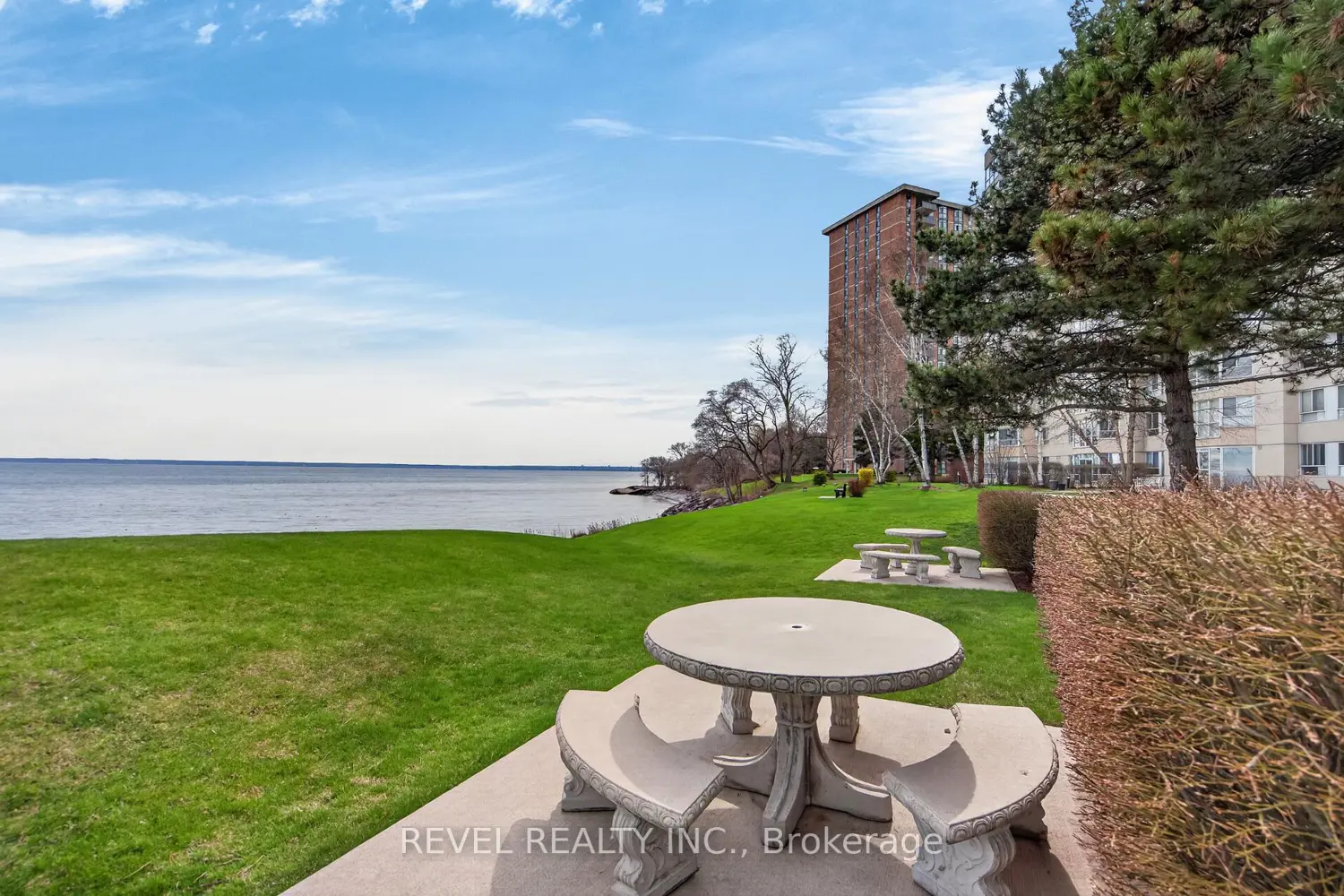 Additional image 18 of 5280 Lakeshore Road 506
