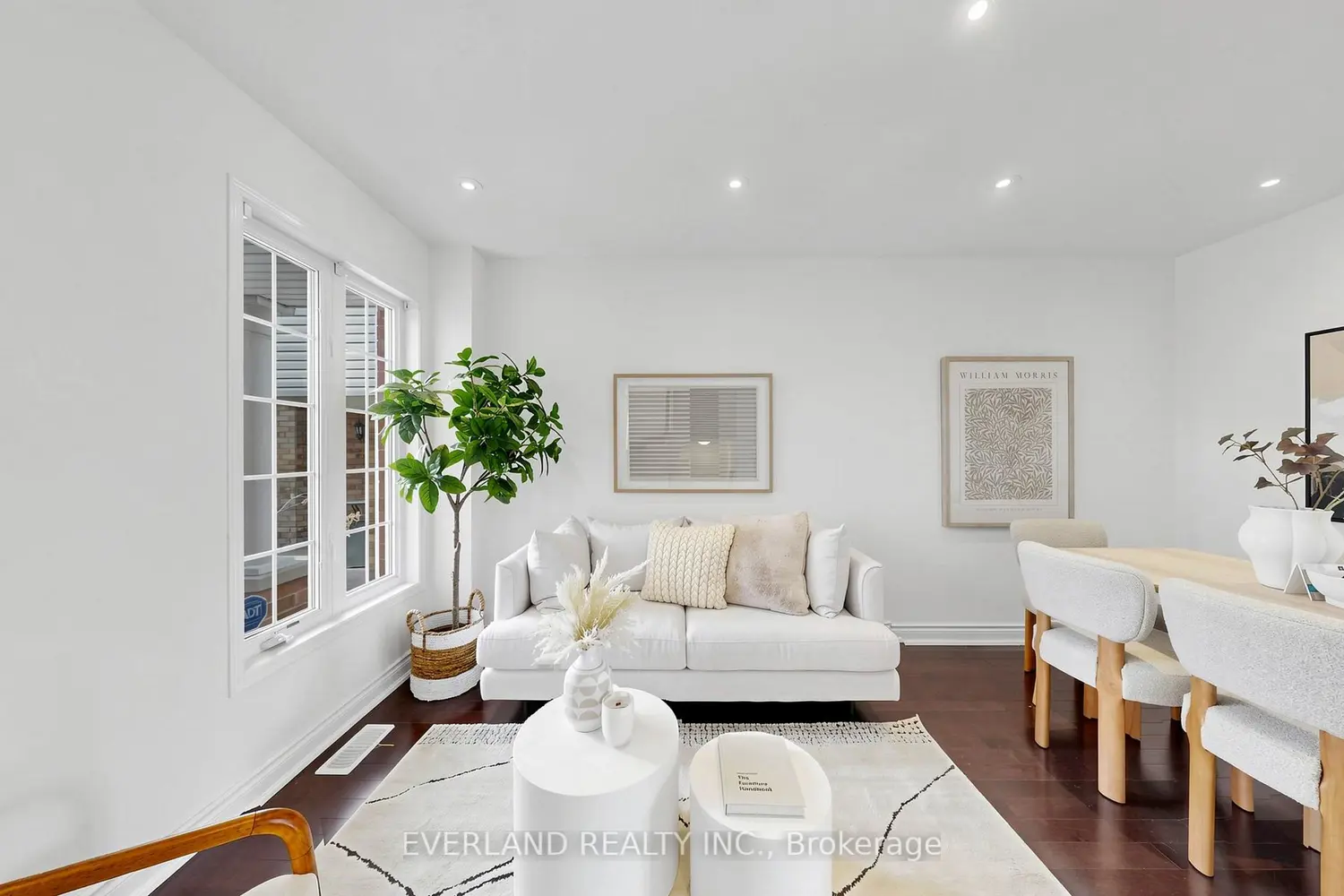 50 Shenandoah Drive photo 3