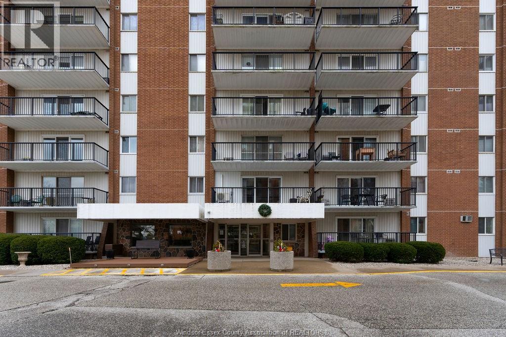 1008-8591 Riverside Drive East, Windsor, ON, N8N0J3