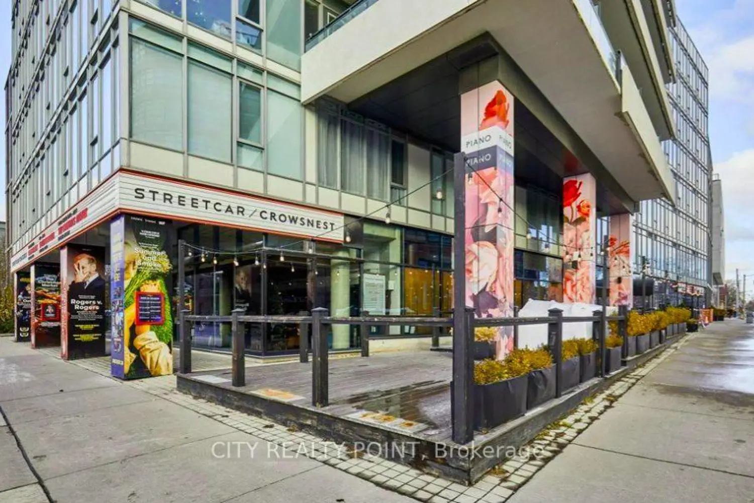 1190 Dundas Street 505