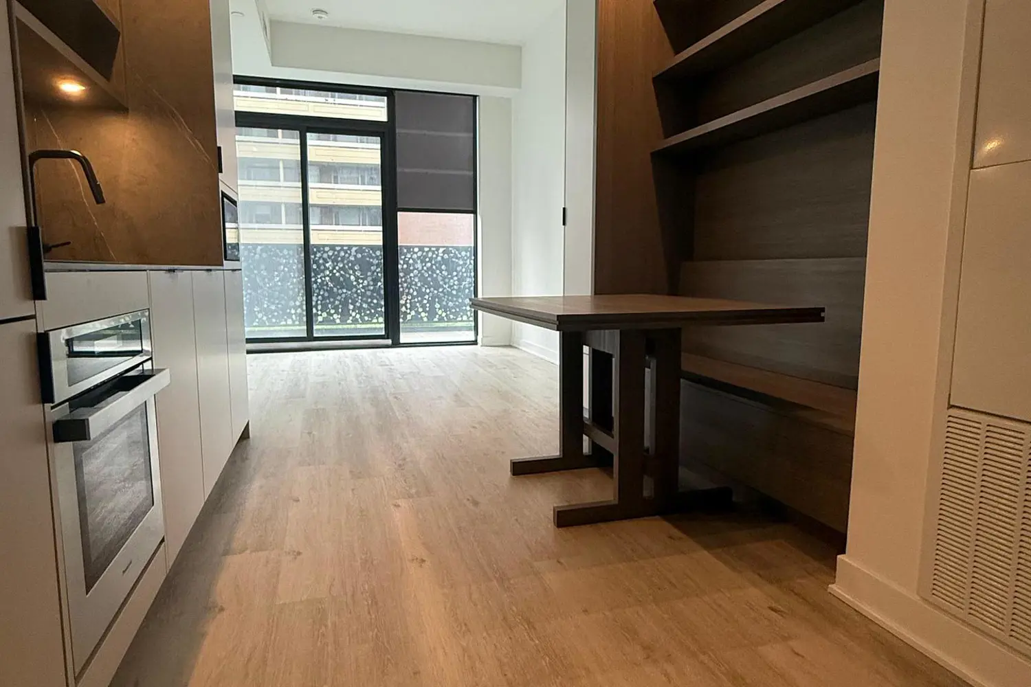 Additional image 3 of 55 Charles Street 1001