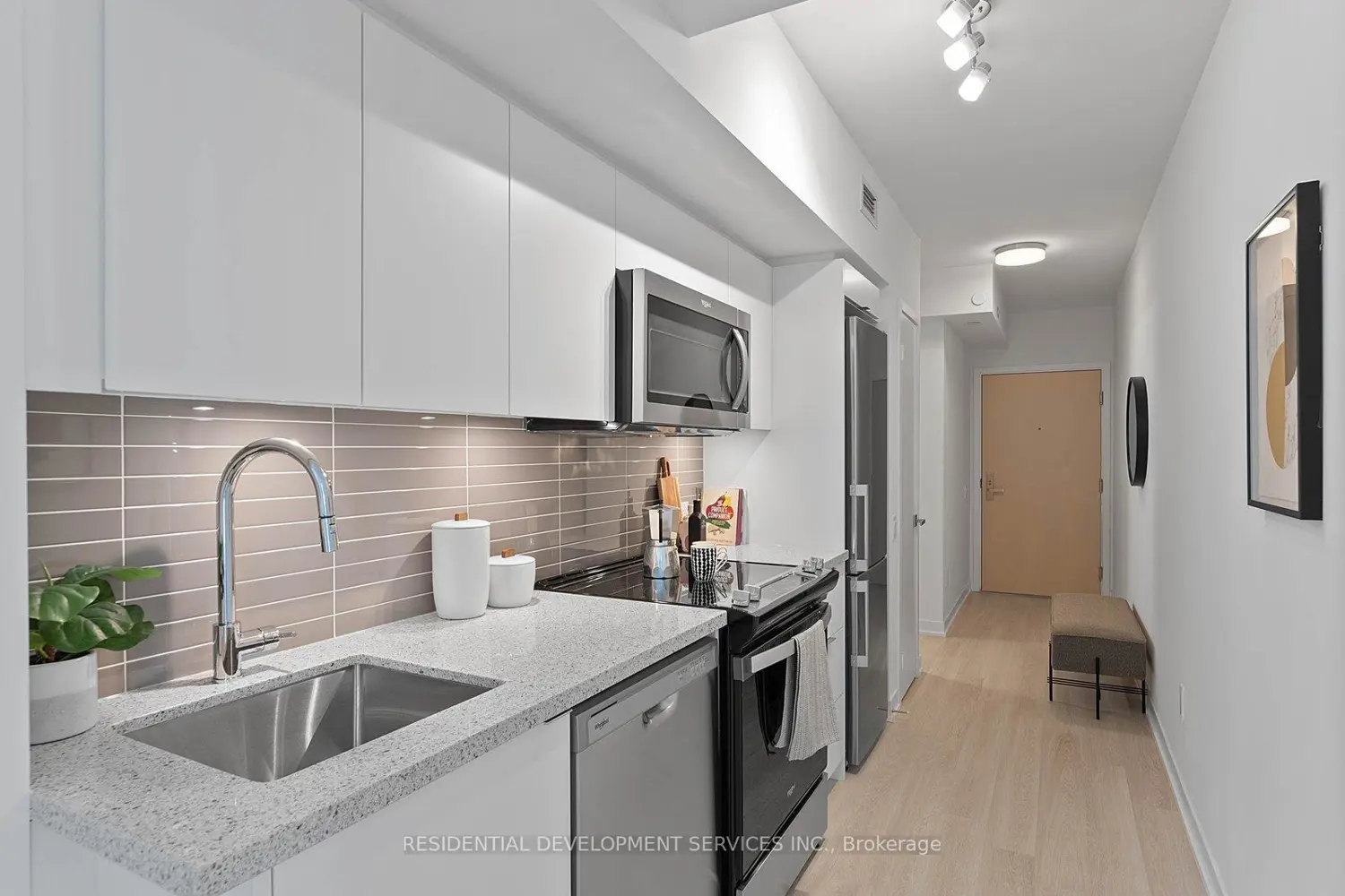 Additional image 2 of 500 Wilson Avenue 303