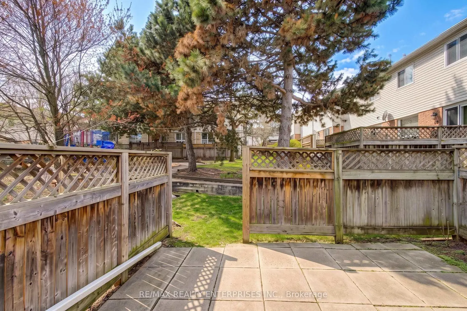 Additional image 15 of 2355 Fifth Line 63