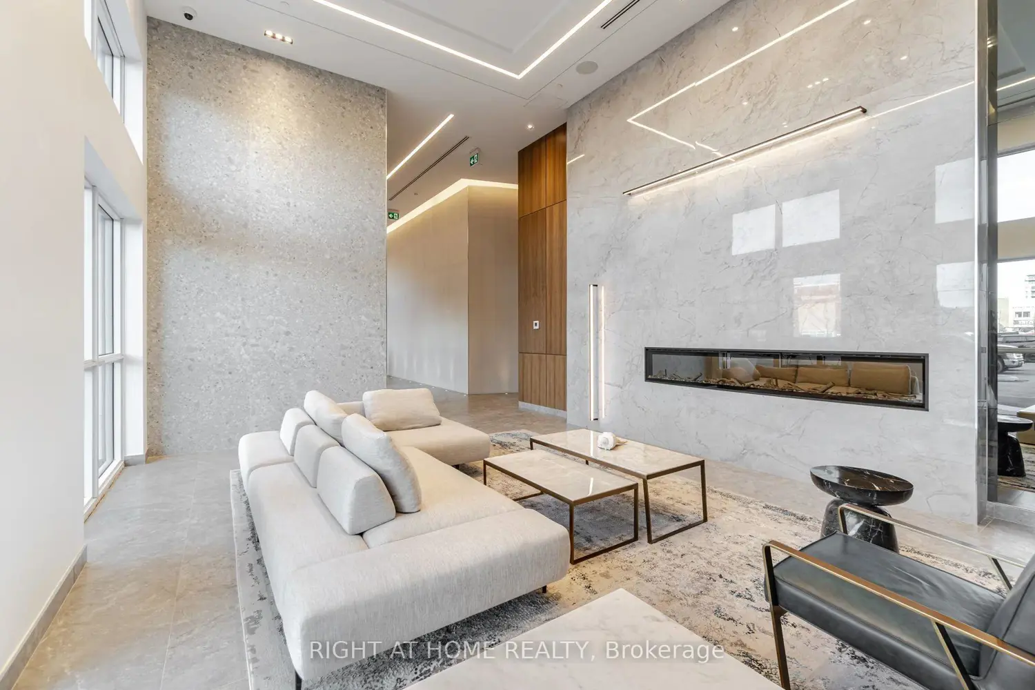 Additional image 14 of 509 Dundas Street 606