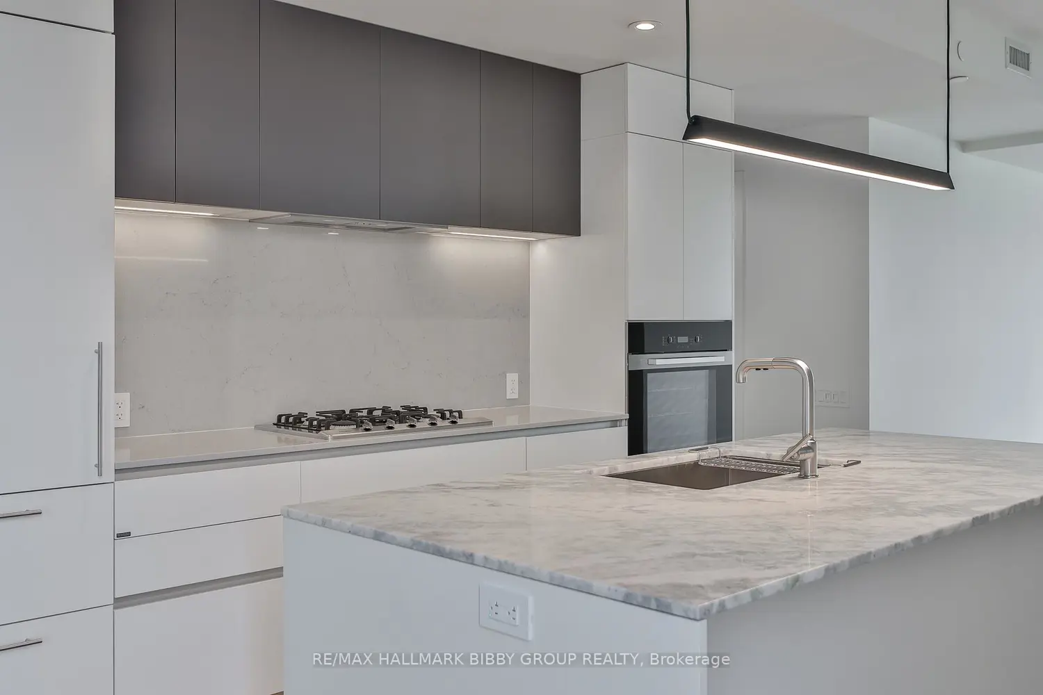 Additional image 4 of 1414 Bayview Avenue 310