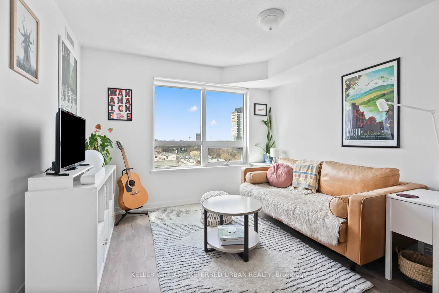 1420 Dupont Street 811