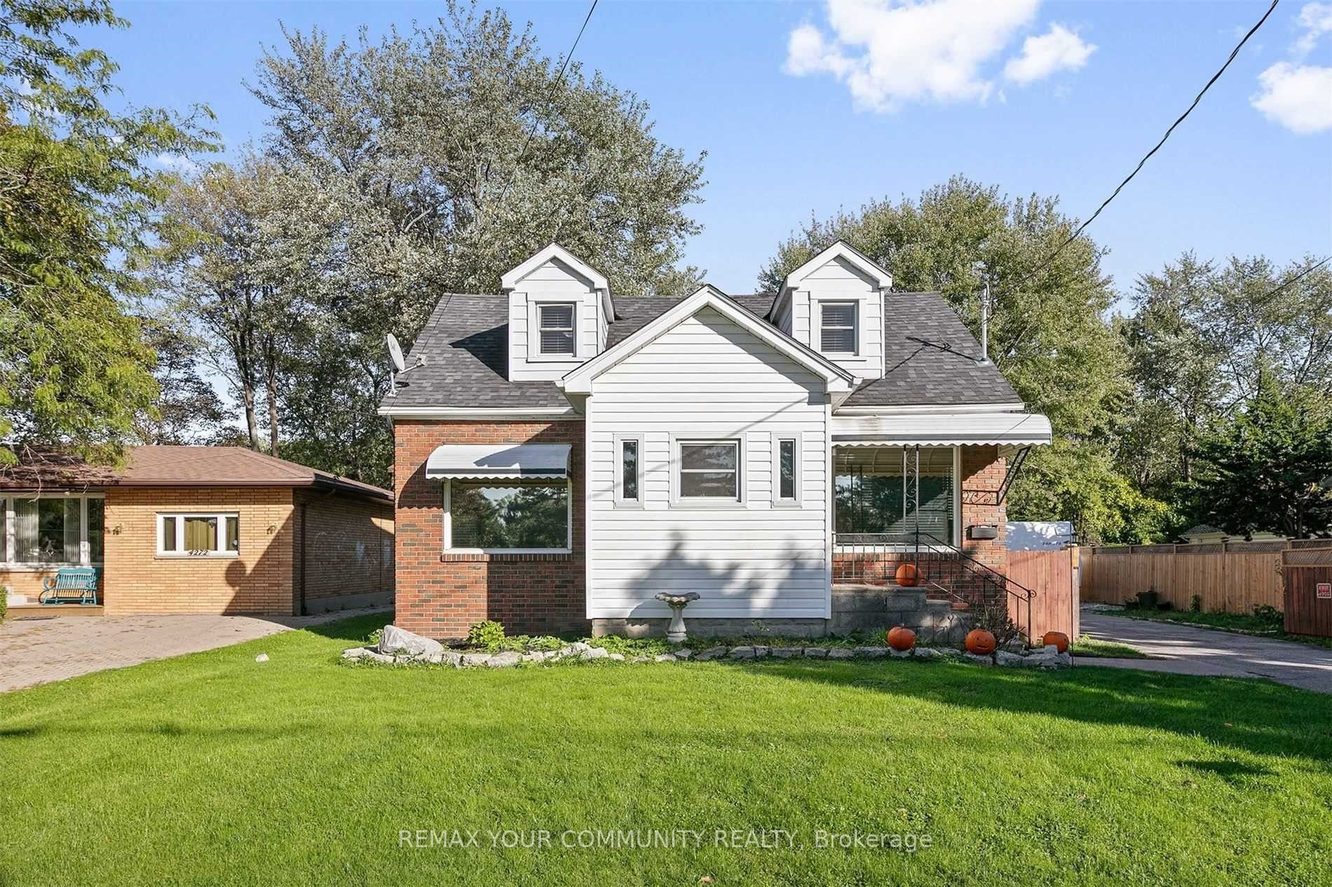 Additional image 2 of 4276 Howard Avenue, Windsor, ON, N9G 1P3
