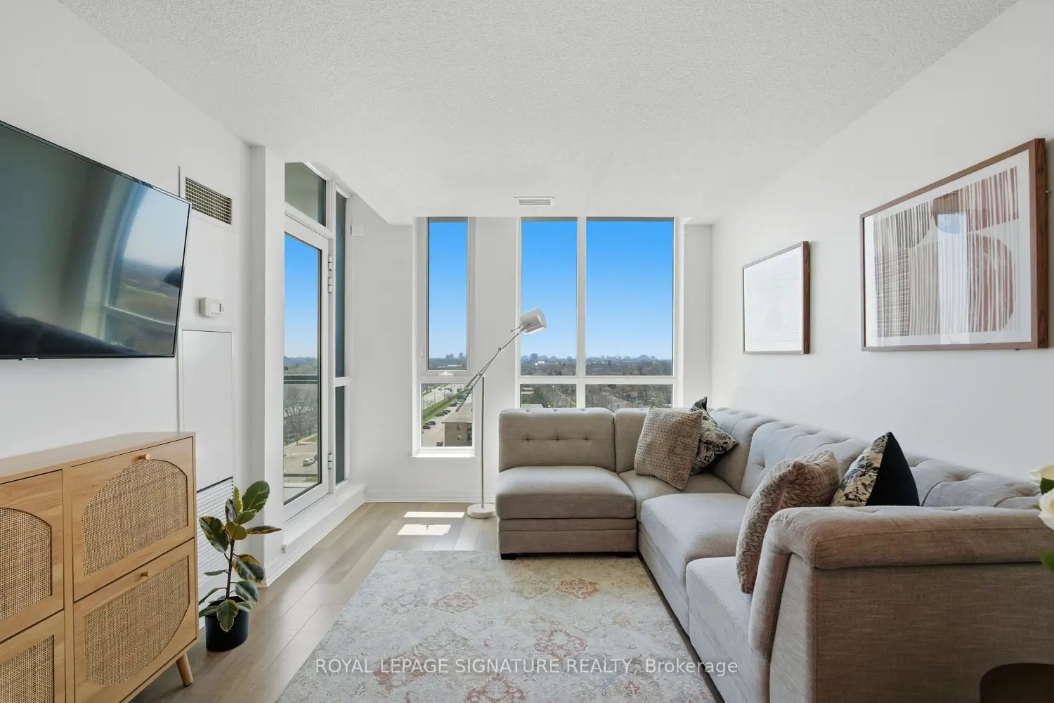 Additional image 10 of 80 Esther Lorrie Drive 1116