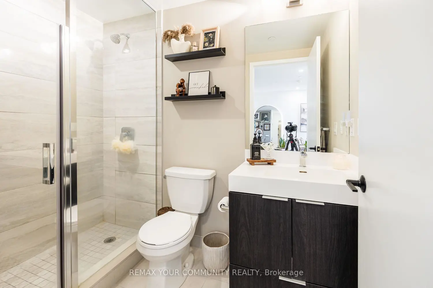 Additional image 11 of 3100 Keele Street 614