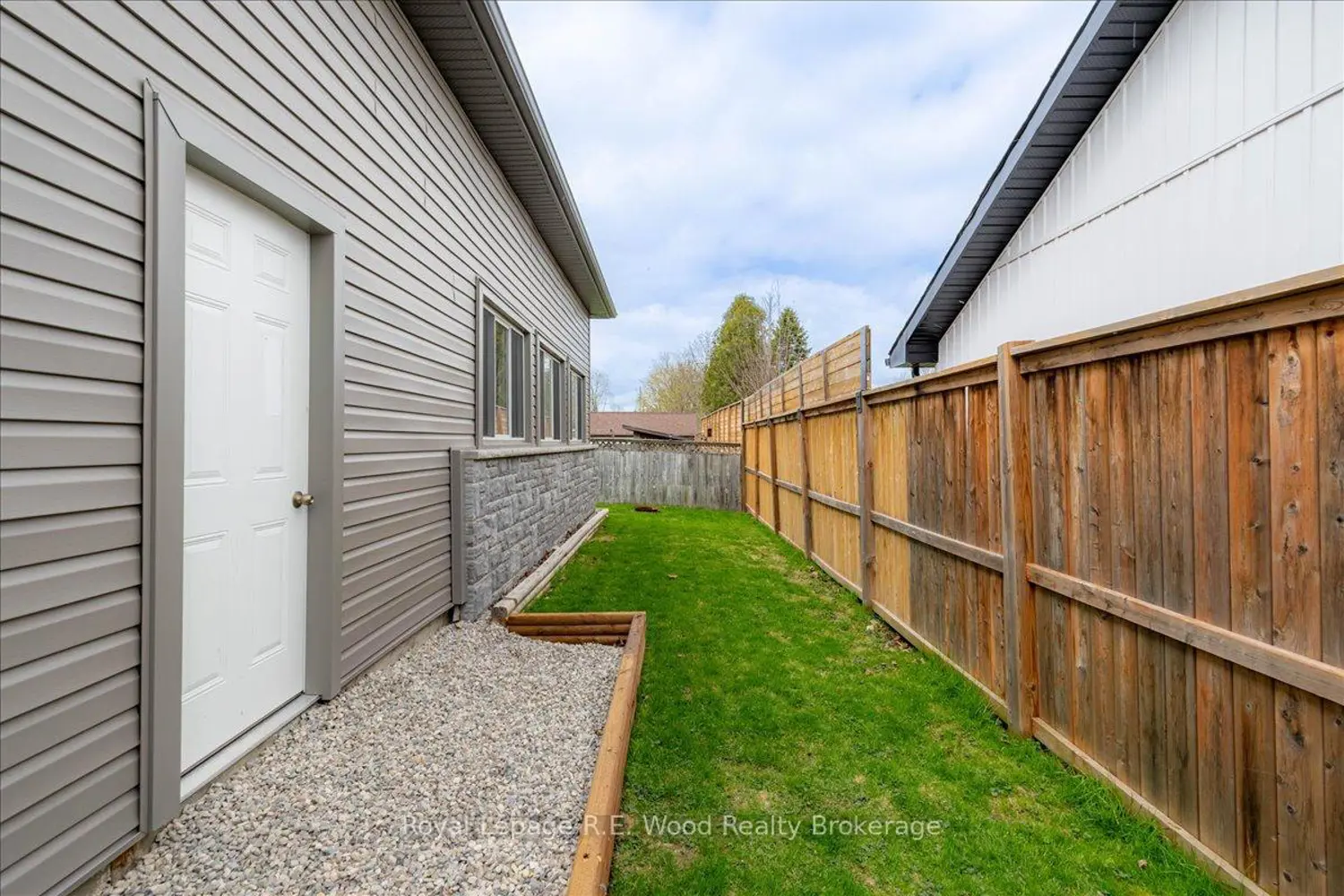 Additional image 10 of 44 Stover Street