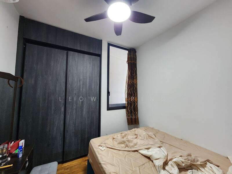 1 Tessensohn Road photo 3
