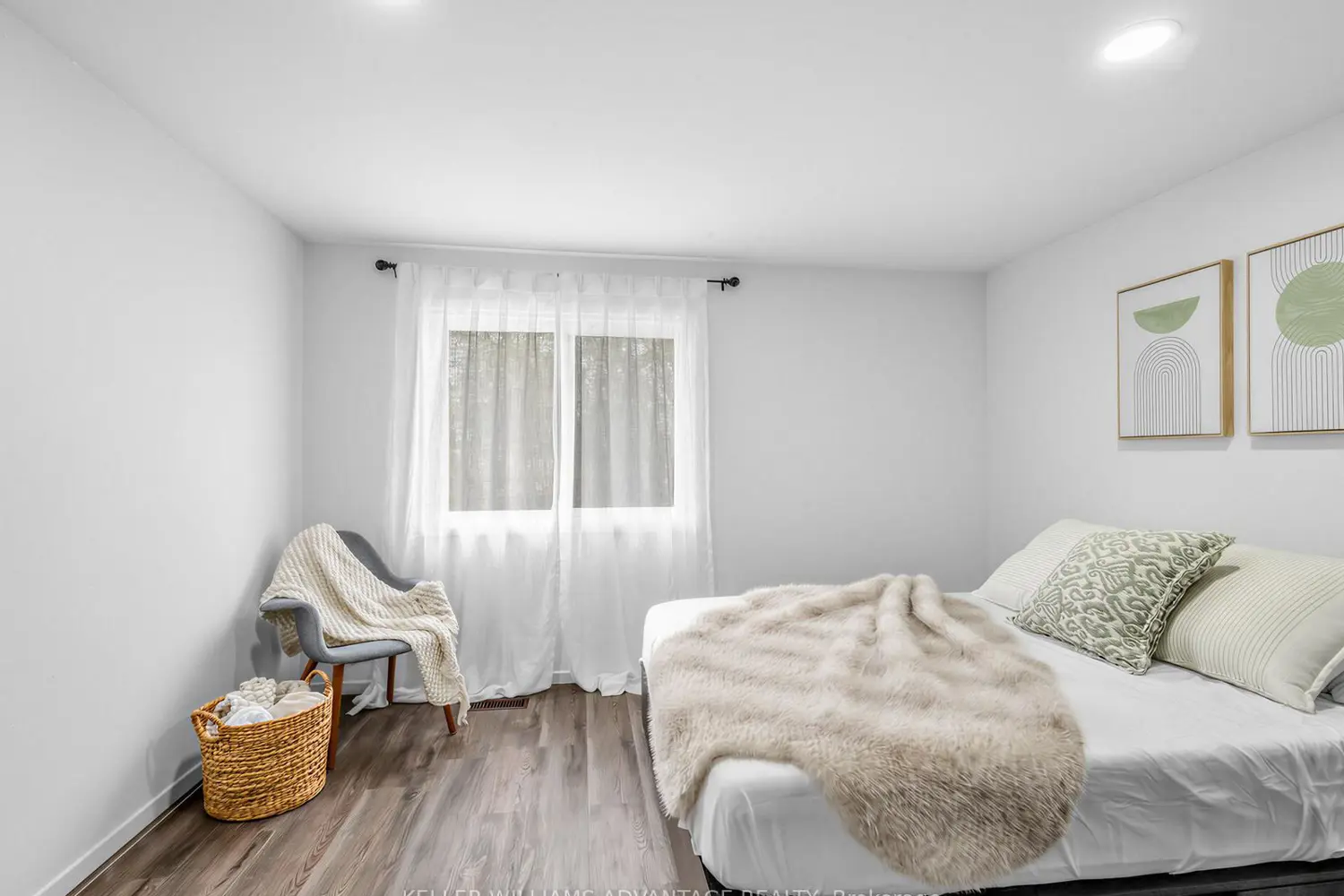 Additional image 13 of 275 Broadview Avenue 159
