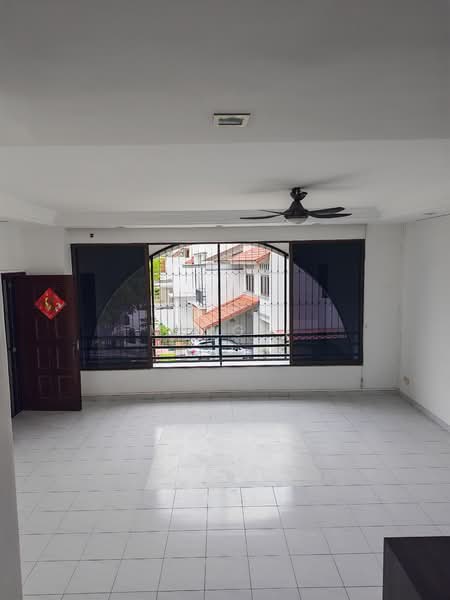 82H Lorong J Telok Kurau photo 2