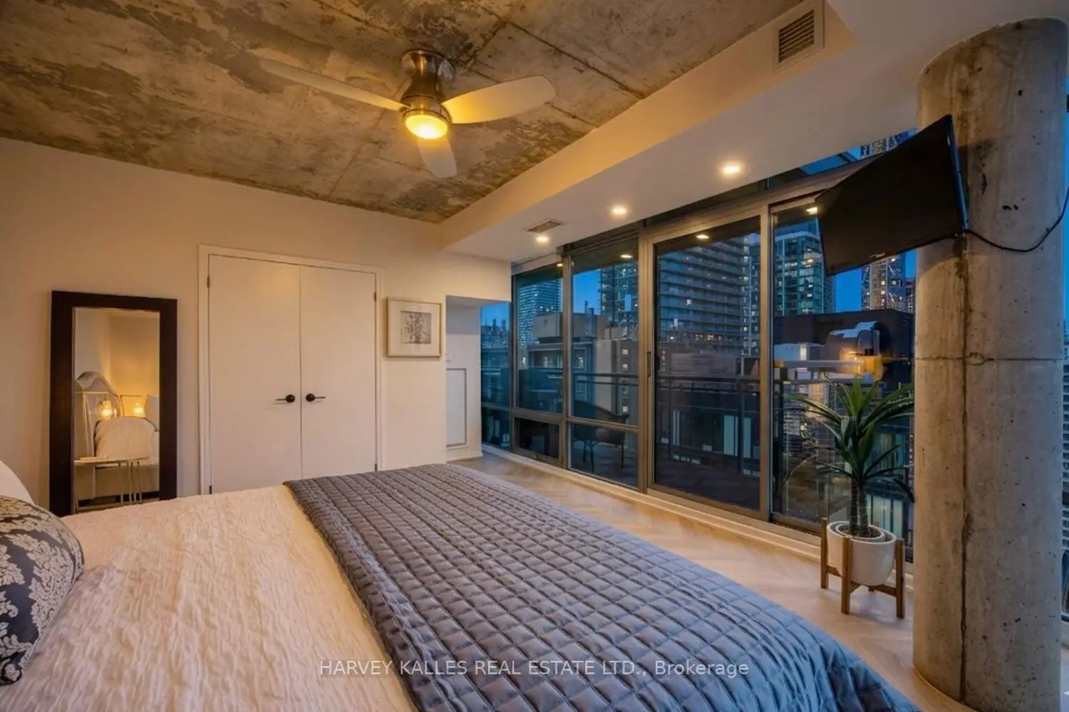 Additional image 9 of 22 Wellesley Street Ph2