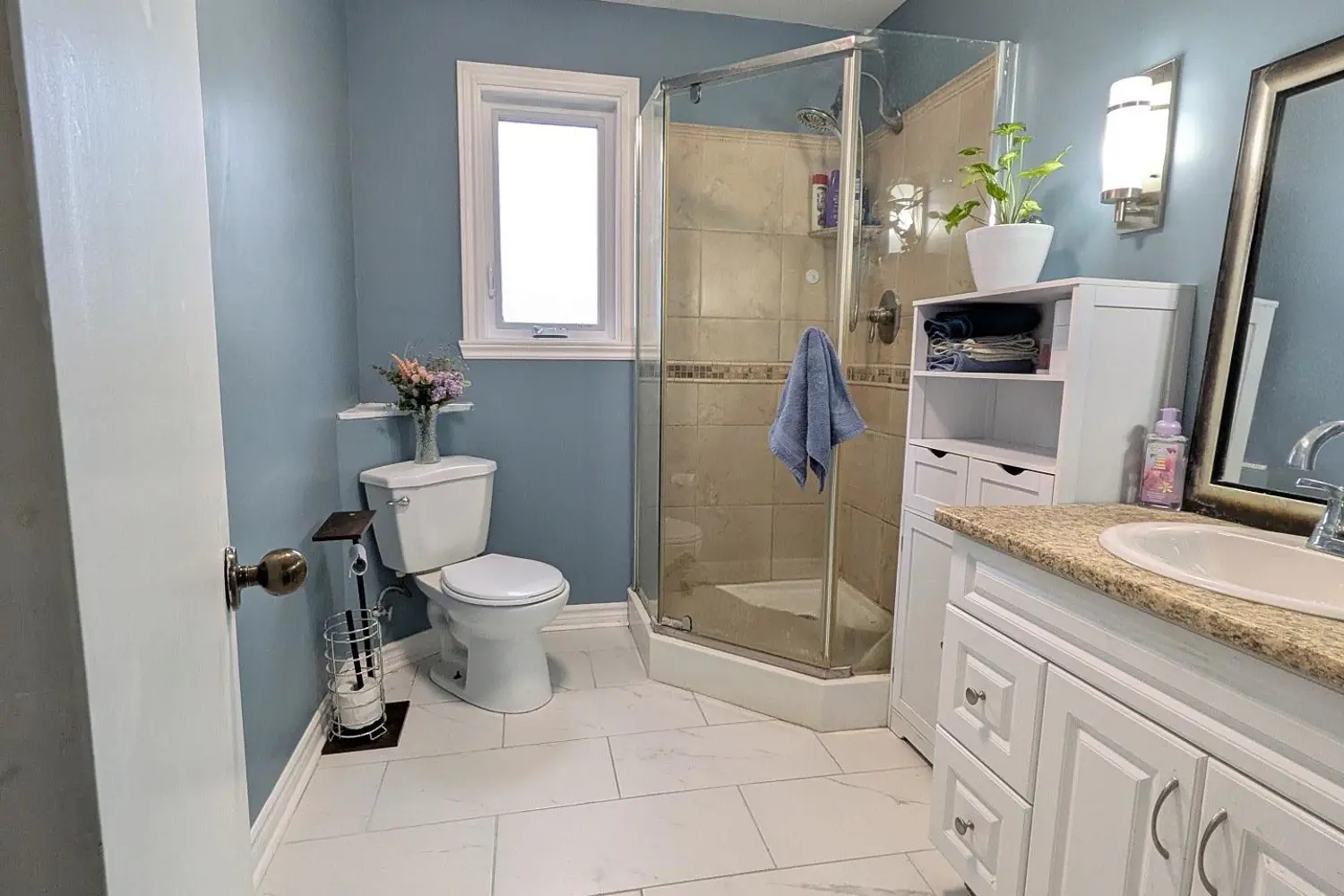 Additional image 7 of 3300 Poirier Avenue