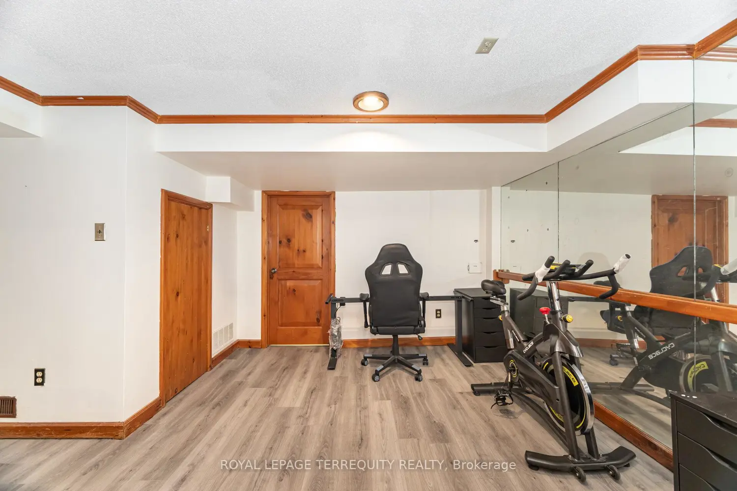 Additional image 18 of 4085 Wheelwright Crescent
