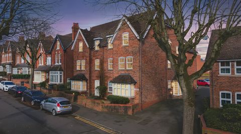 While Court, While Road, Sutton Coldfield B72