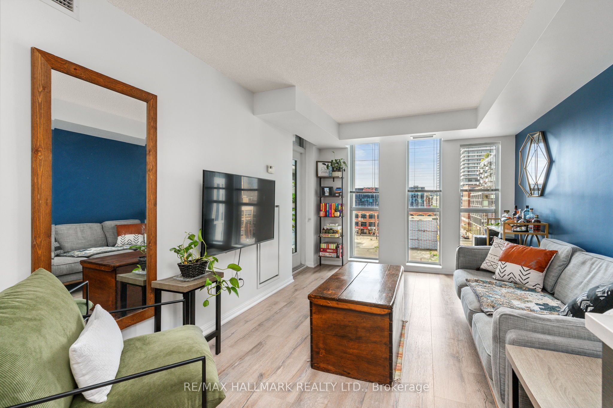 Additional image 5 of 819-400 Adelaide Street E, Toronto, ON, M5A 4S3