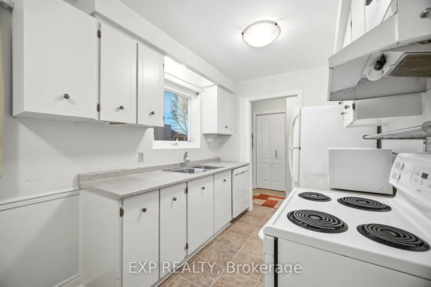 Additional image 6 of 107 Archdekin Drive